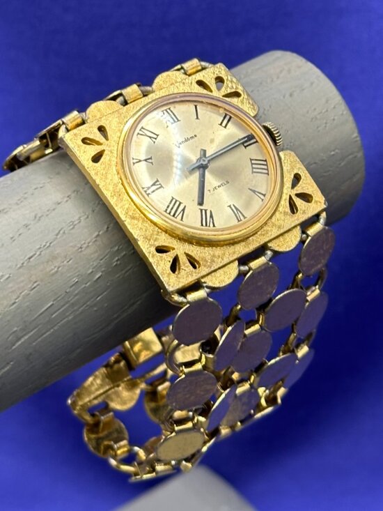 VTG Vendome Analog Watch 7-Jewel Wind-Up